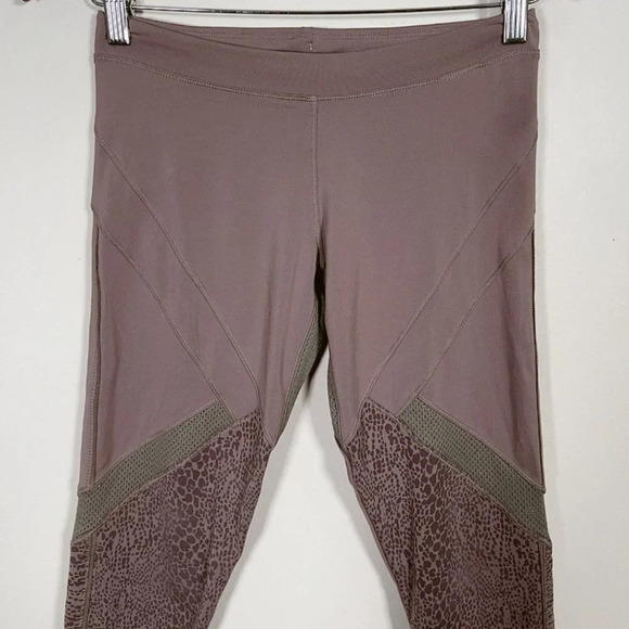 Adidas by Stella McCartney Essential Tan Brown Leggings - Picture 5 of 13